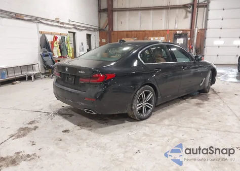 2021 BMW 530I xDrive из США, поврежденный, VIN WBA13BJ0XMWX25045